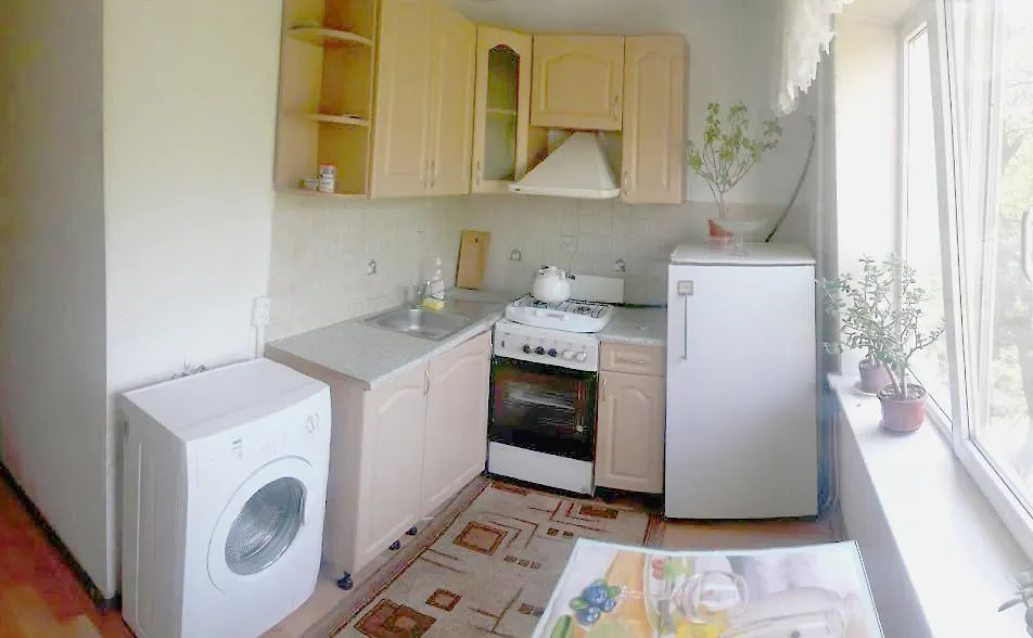 Darnickiy Bulvar Kyiv